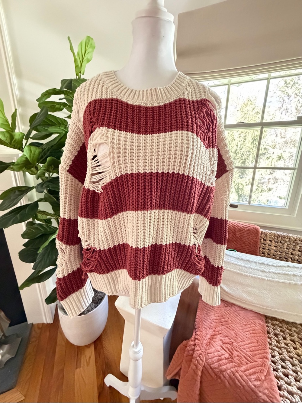 POL - Striped Crewneck Distressed Sweater - Cream & Red